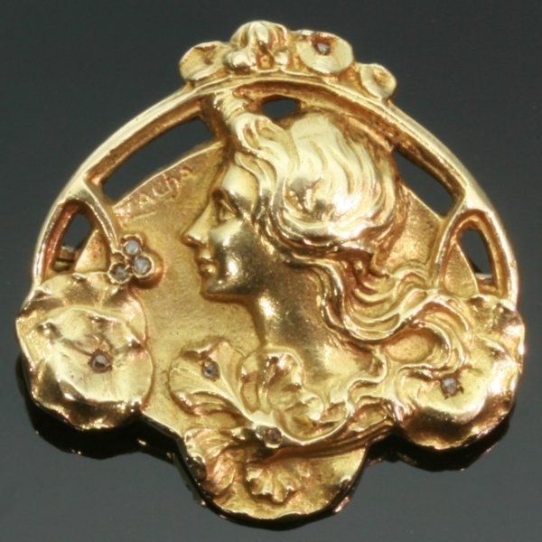 Art Nouveau floral gold pin Lady profile signed Zacha from the antique jewelry collection of www.adin.be